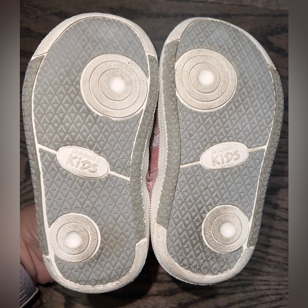 Dr scholl’s dusty pink smeaker with zipper luxury baby rare find - Picture 5 of 6